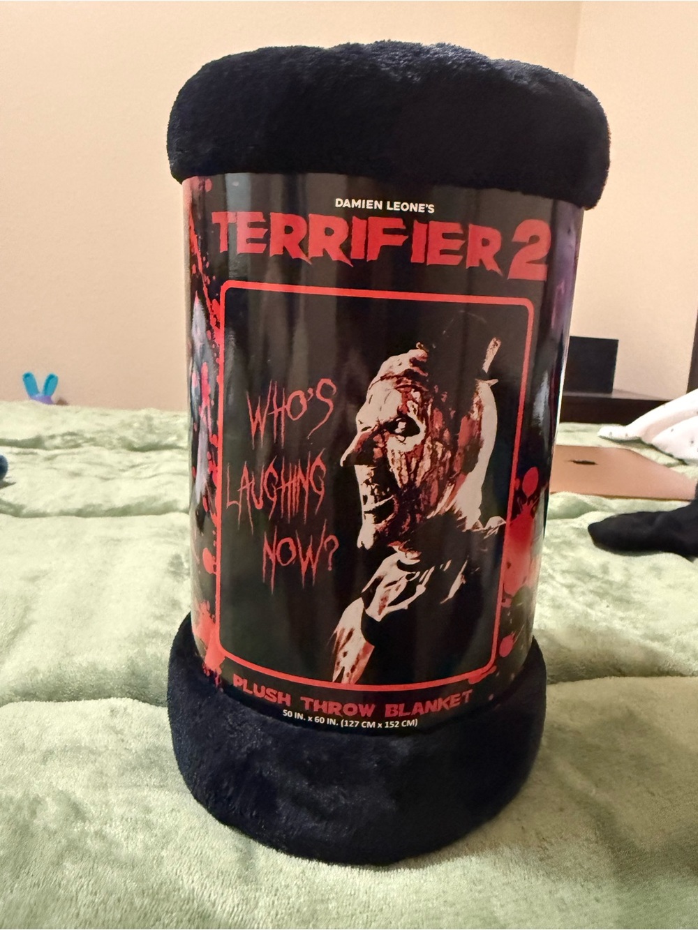 Terrifier 2 Plush Throw Blanket - Black & Red Horror Design